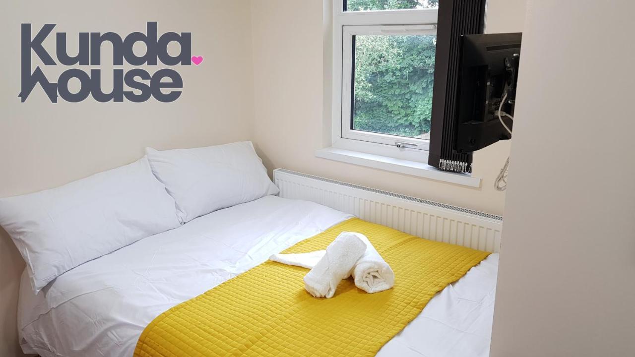 Kunda House Bournbrook Villa Birmingham Buitenkant foto
